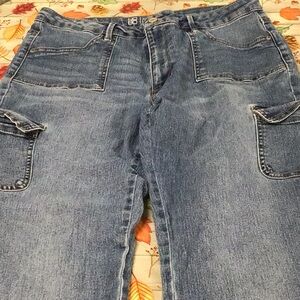Women’s No Boundaries Boot Cut Wide Leg Jeans Size 13 EUC
